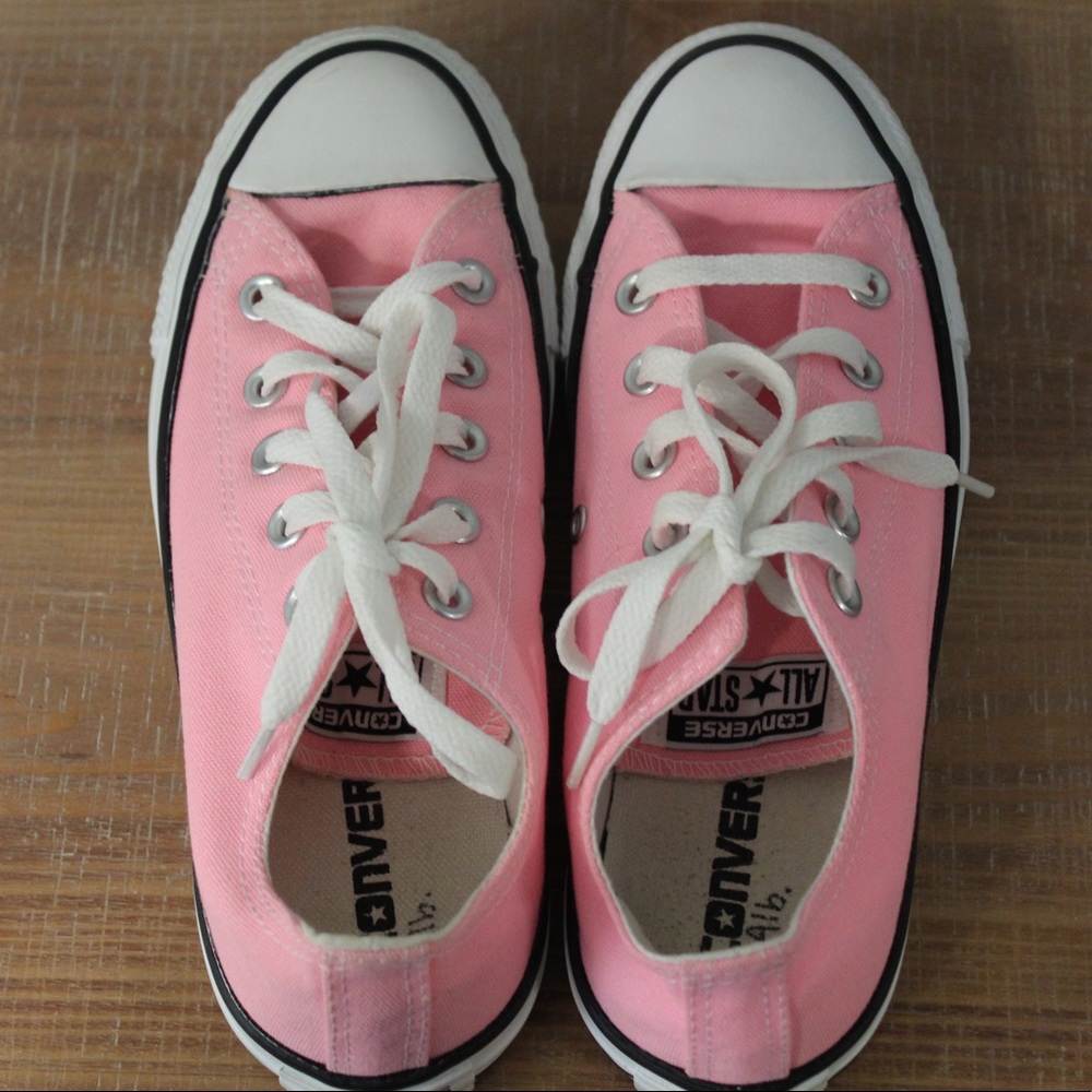 Brand New Pink Converse
